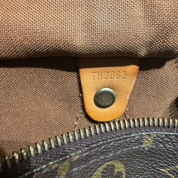 Louis Vuitton Speedy 30 AUTHENTIC - Picture 2 of 11